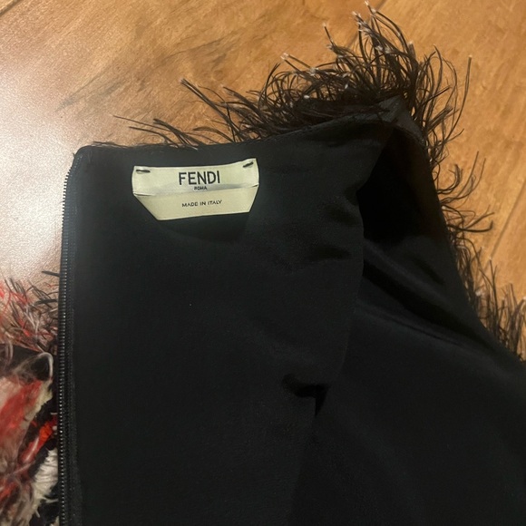 FENDI WOMEN’S ROMA FEATHER FRINGE COCKTAIL MINI DRESS, SIZE US 2, BLACK/RED - Picture 9 of 10